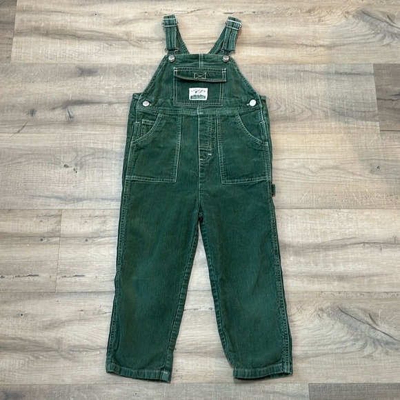 Carter's Other - 100% cotton Vintage green corduroy Carter’s 4T overalls